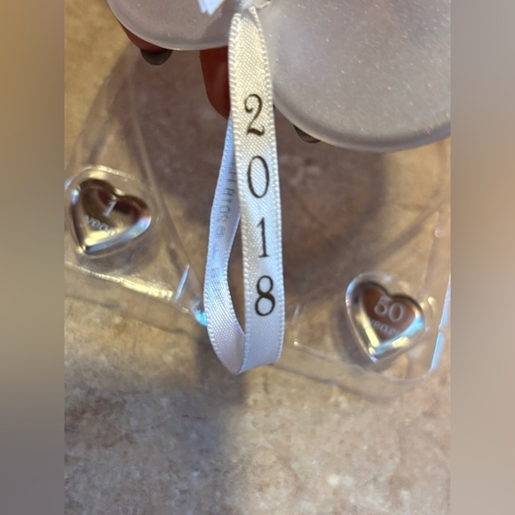 Hallmark Keepsake Ornament 2018 Glass Heart Happy Anniversary Customizable NIB - Picture 7 of 8